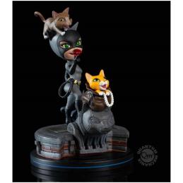 Figura quantum mechanix dc comics catwoman 13 cm q - fig elite